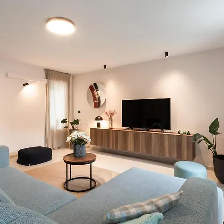 4 Bedroom Gorgeous In Korcula Feriehus