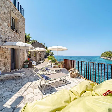 4 Bedroom Gorgeous In Korcula *