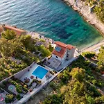 بيت للعطل Awesome In Korcula