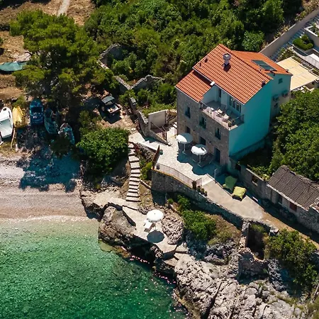 Holiday home Awesome In Korcula *